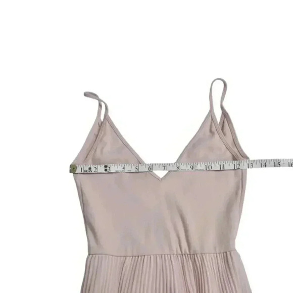 Aritzia Wilfred Daphnee Dress Pink Balletcore Flowy Tank  Midi Pleated Size XXS - Picture 14 of 16